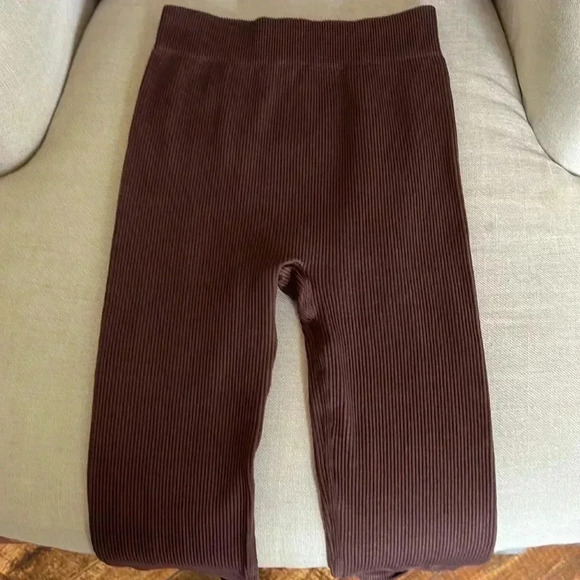 Zara  ribbed Leggins XS/S - Picture 5 of 6